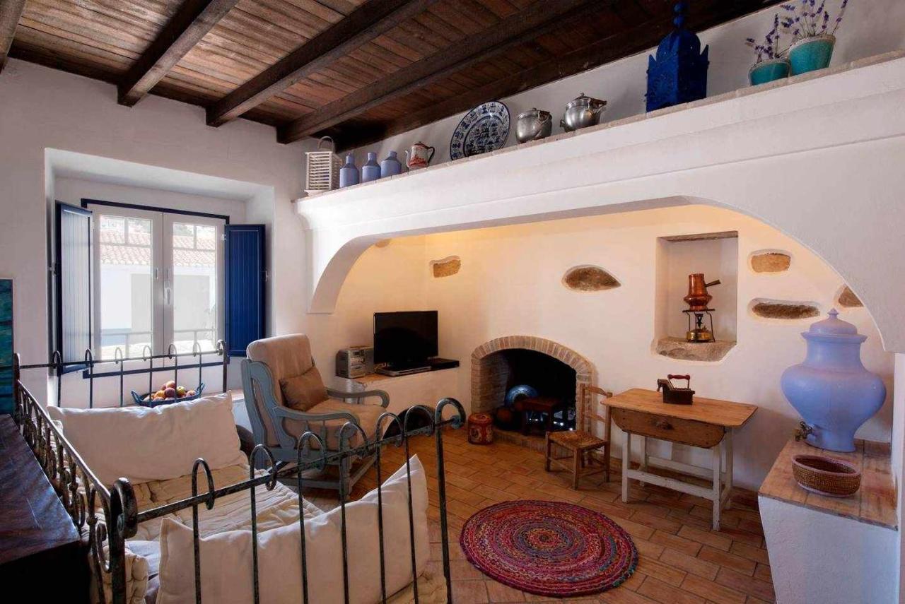 Хостел Casa Da Tia Amalia Мертола Экстерьер фото